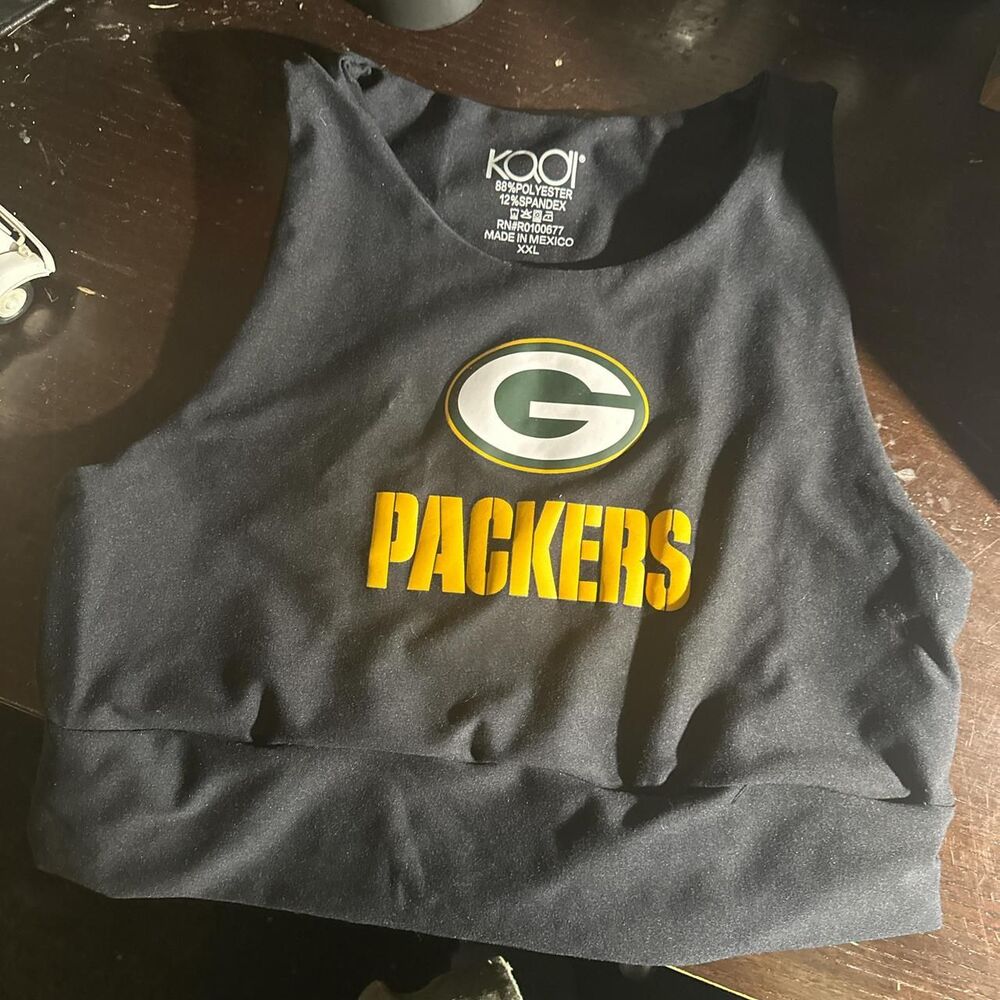 Nfl Women's Black and Navy Crop-top